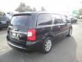 Brilliant Black Crystal Pearl - Town & Country Touring - L Photo No. 6