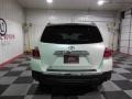 Blizzard White Pearl - Highlander V6 Photo No. 6