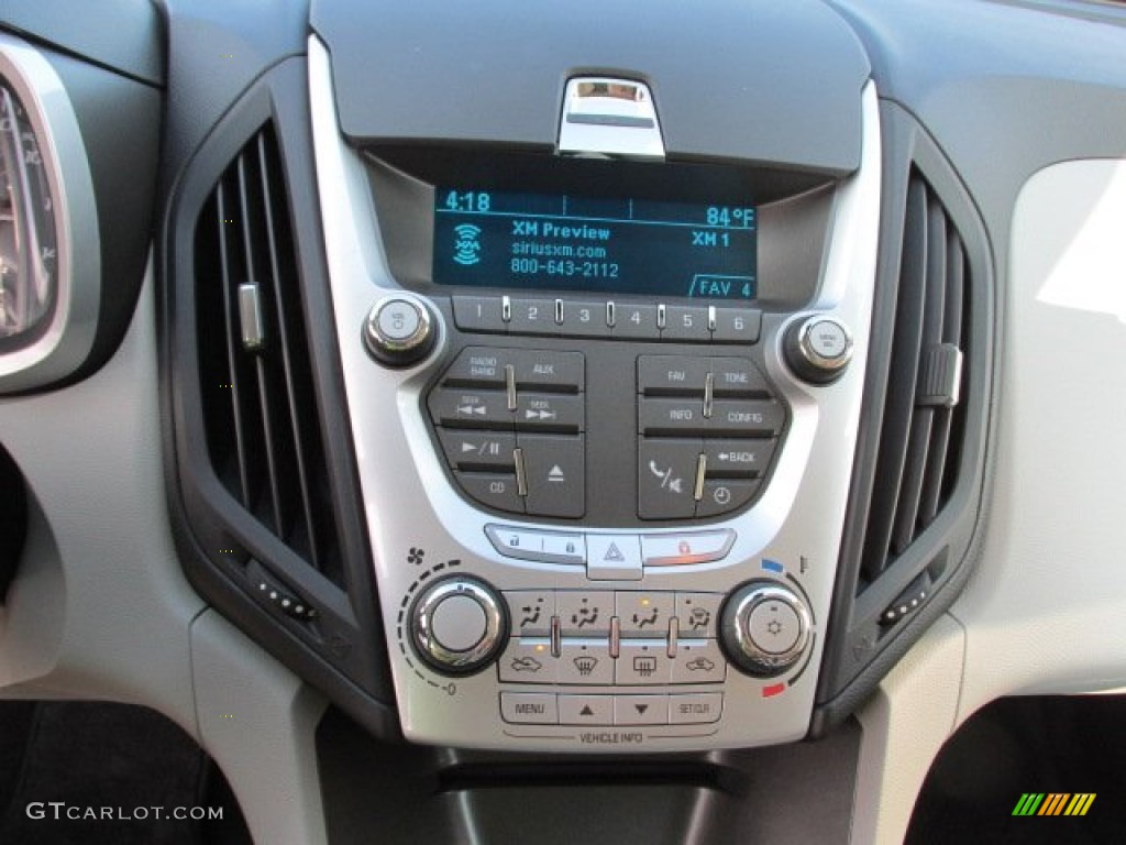 2010 Equinox LS AWD - Silver Ice Metallic / Jet Black/Light Titanium photo #19