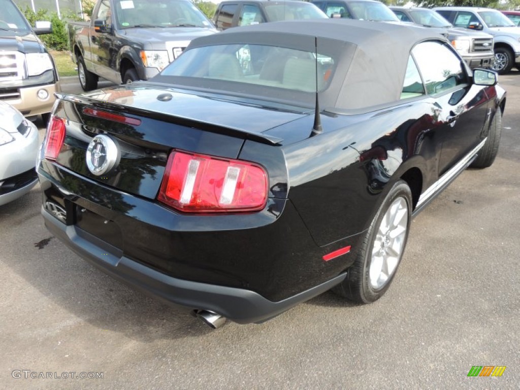 2011 Mustang V6 Premium Convertible - Ebony Black / Stone photo #10