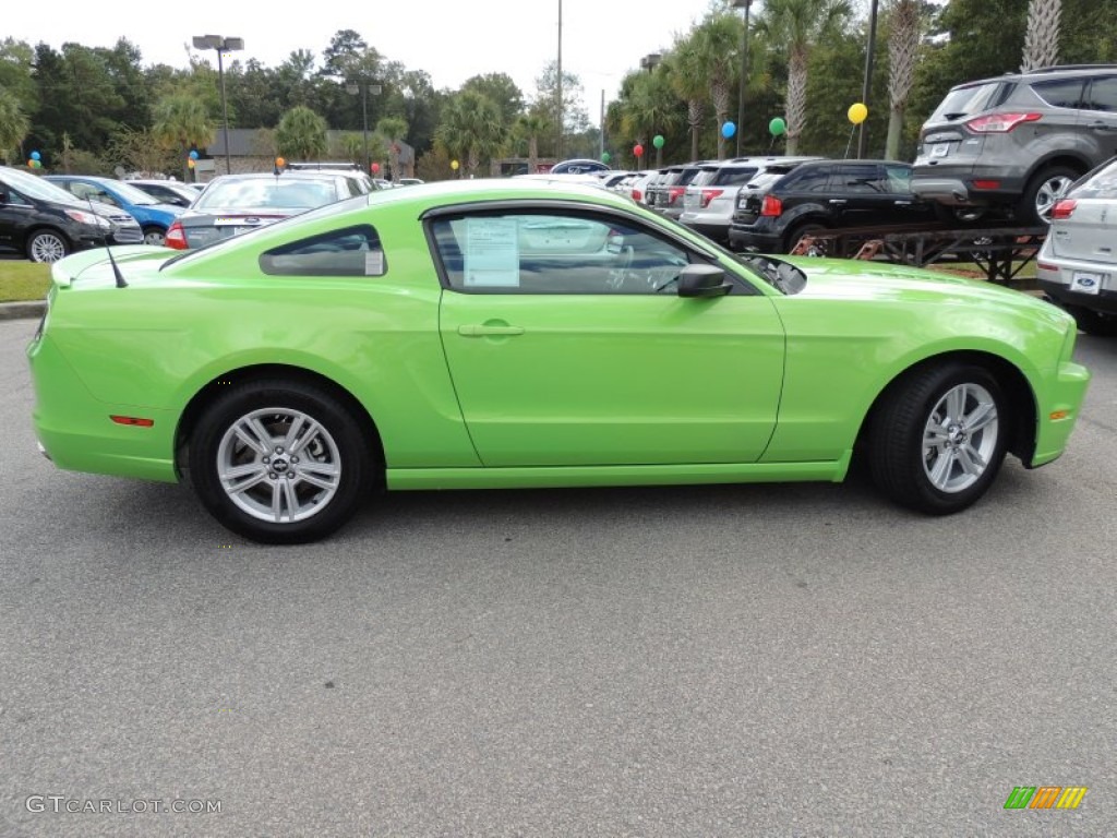 2013 Mustang V6 Coupe - Gotta Have It Green / Charcoal Black photo #9