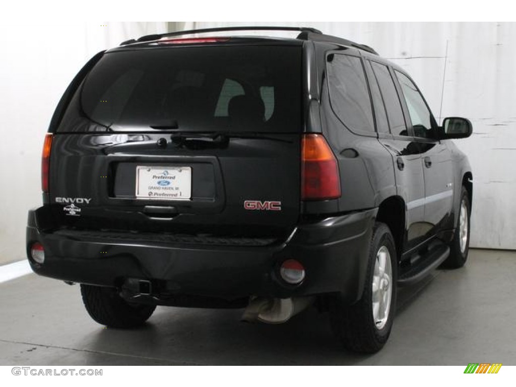 2006 Envoy SLE 4x4 - Black Onyx / Ebony Black photo #7