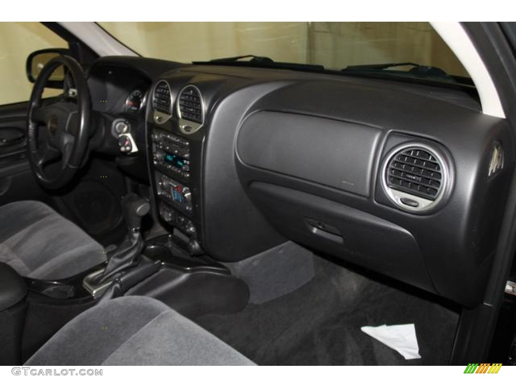 2006 Envoy SLE 4x4 - Black Onyx / Ebony Black photo #26