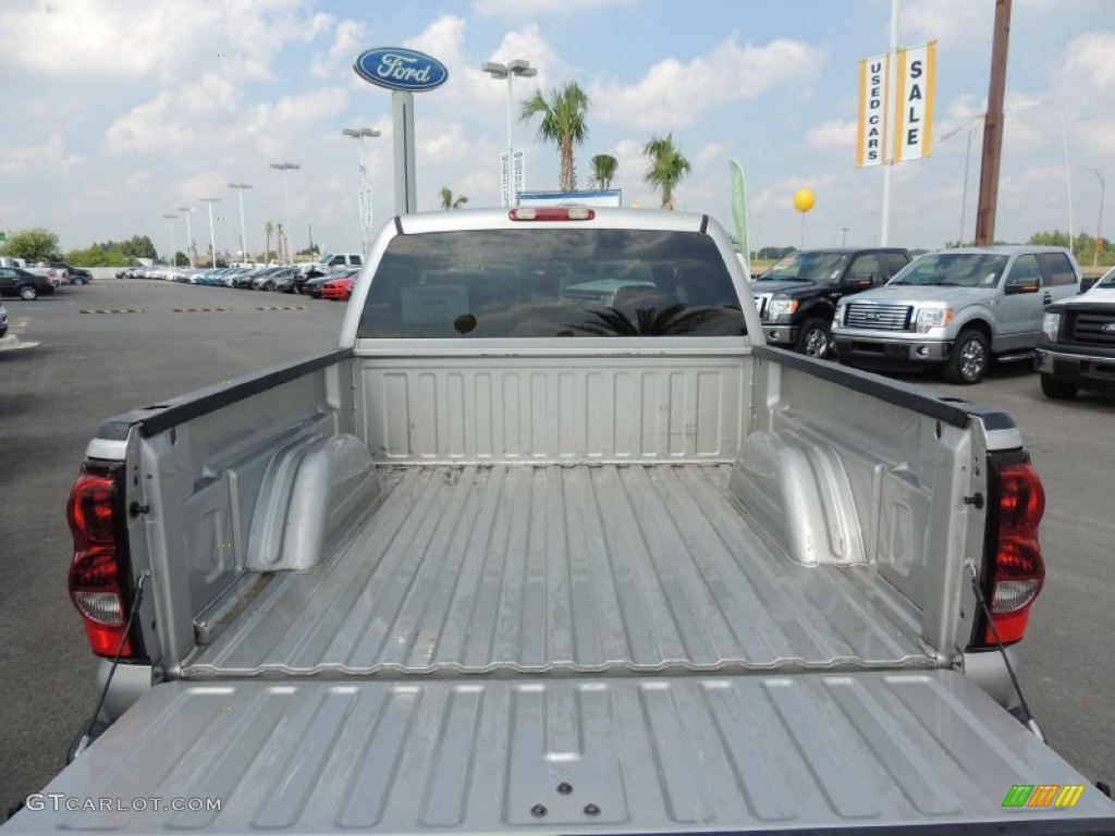 2006 Silverado 1500 LS Crew Cab - Silver Birch Metallic / Dark Charcoal photo #4