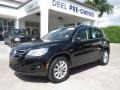 Deep Black Metallic - Tiguan SE Photo No. 1