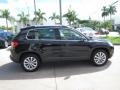 Deep Black Metallic - Tiguan SE Photo No. 6