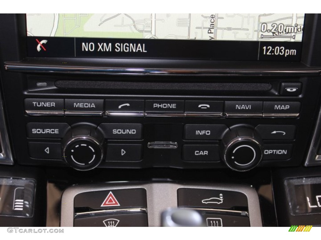 2014 Porsche Panamera 4S Executive Controls Photo #86456097