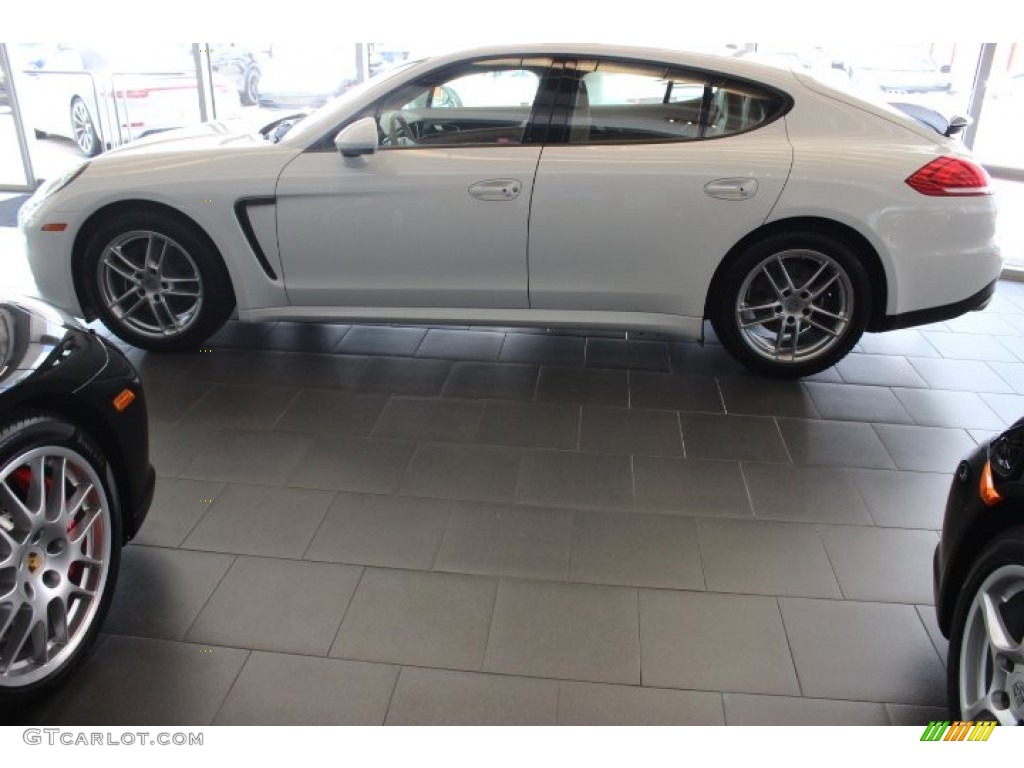 White 2014 Porsche Panamera Standard Panamera Model Exterior Photo #86456664