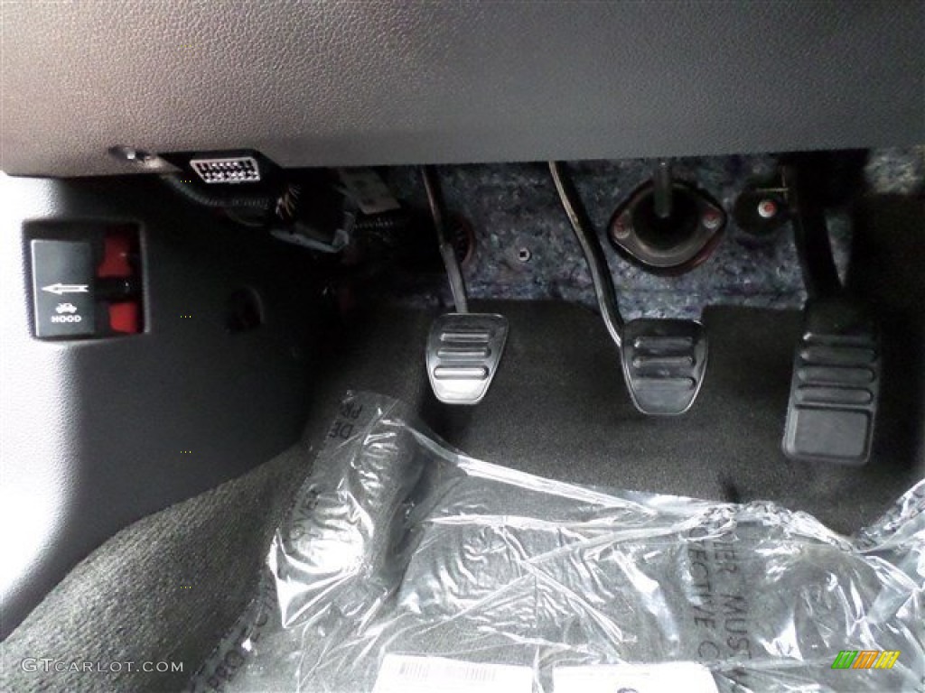 2014 Mustang V6 Coupe - Race Red / Charcoal Black photo #24