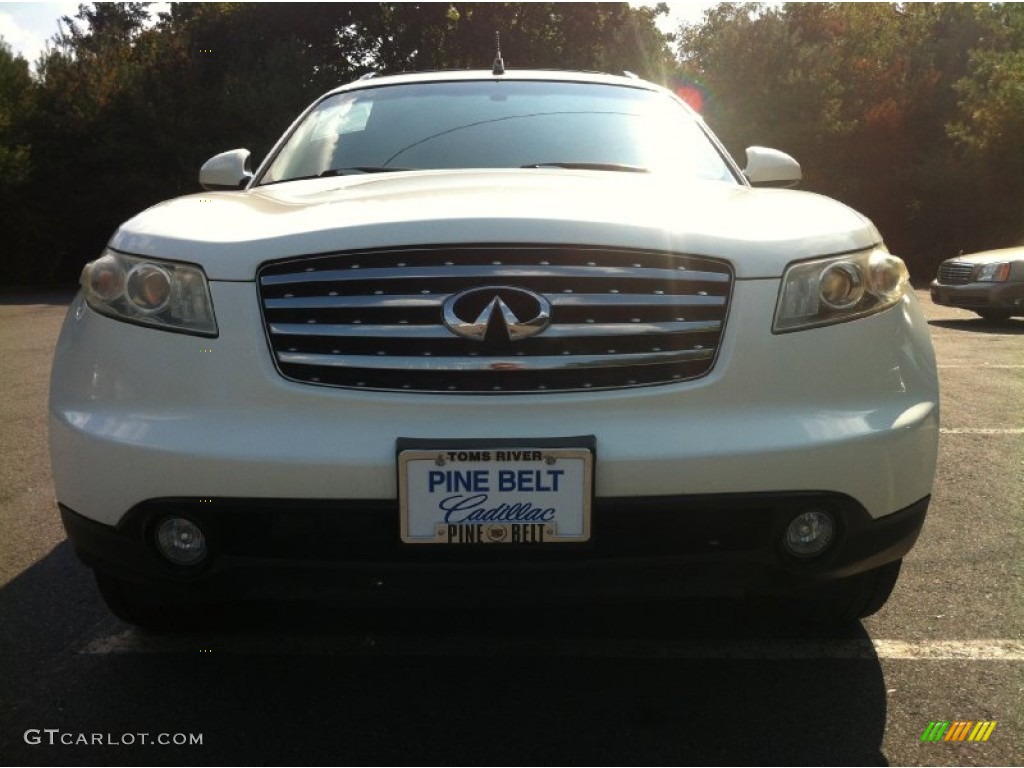 2003 FX 35 AWD - Ivory Pearl White / Willow photo #2