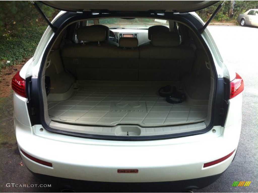 2003 FX 35 AWD - Ivory Pearl White / Willow photo #14