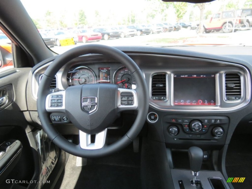 2014 Dodge Charger R/T Black Dashboard Photo #86462142