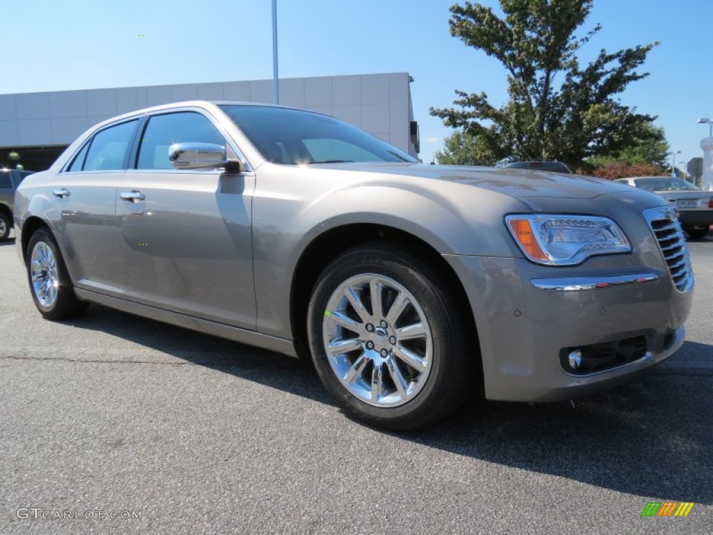 Pewter Grey Pearl Coat 2014 Chrysler 300 C Exterior Photo #86463567