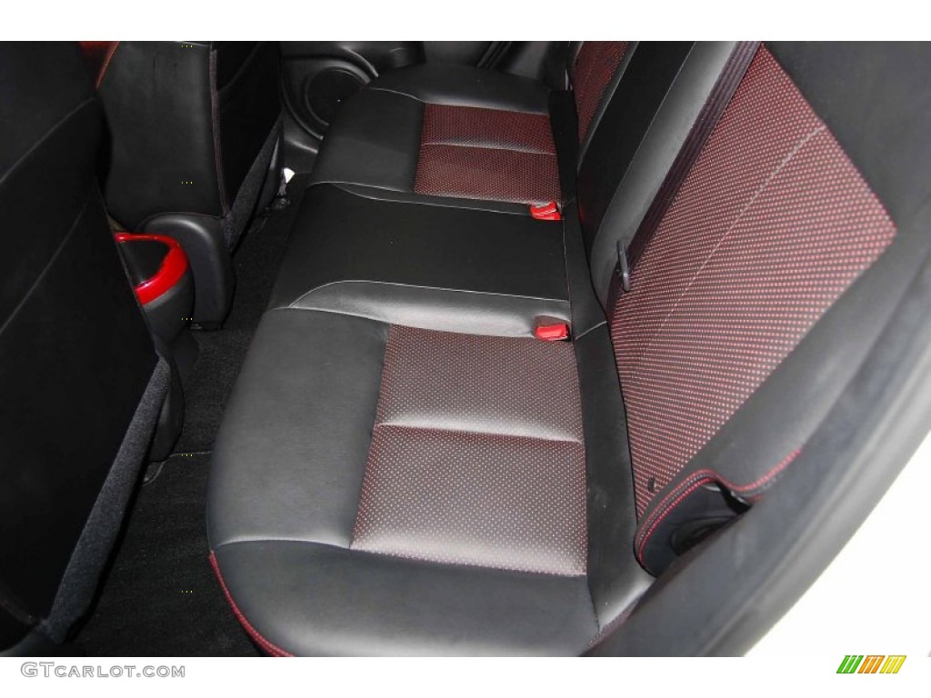 2013 Juke SL - Pearl White / Black/Red/Red Trim photo #15