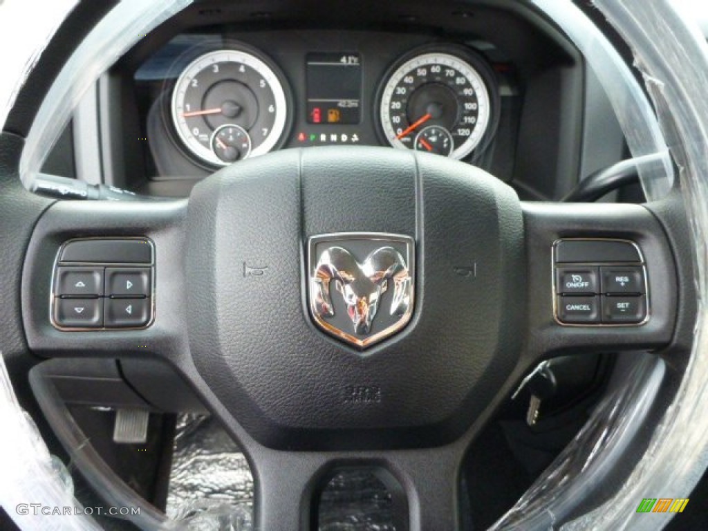 2013 Ram 1500 SLT Regular Cab 4x4 Black/Diesel Gray Steering Wheel Photo #86473524