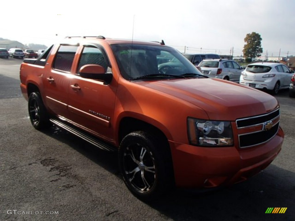 2007 Avalanche LTZ 4WD - Sunburst Orange Metallic / Ebony photo #4
