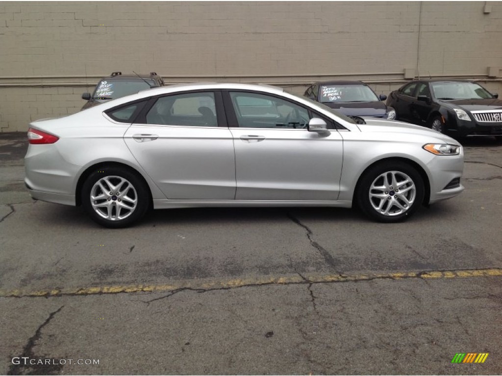 2013 Fusion SE - Ingot Silver Metallic / Charcoal Black photo #8