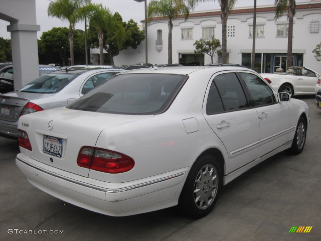 2001 E 320 Sedan - Glacier White / Java photo #2