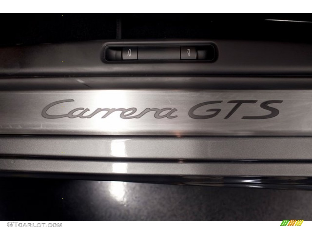 2012 Porsche 911 Carrera GTS Coupe Marks and Logos Photos