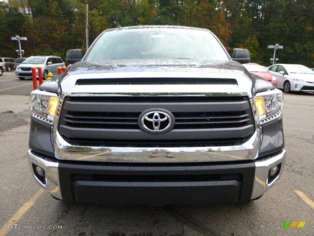 2014 Tundra SR5 Double Cab 4x4 - Magnetic Gray Metallic / Graphite photo #8