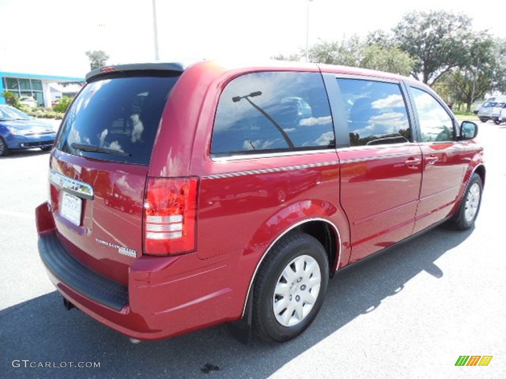 2010 Town & Country LX - Inferno Red Crystal Pearl / Medium Slate Gray/Light Shale photo #10