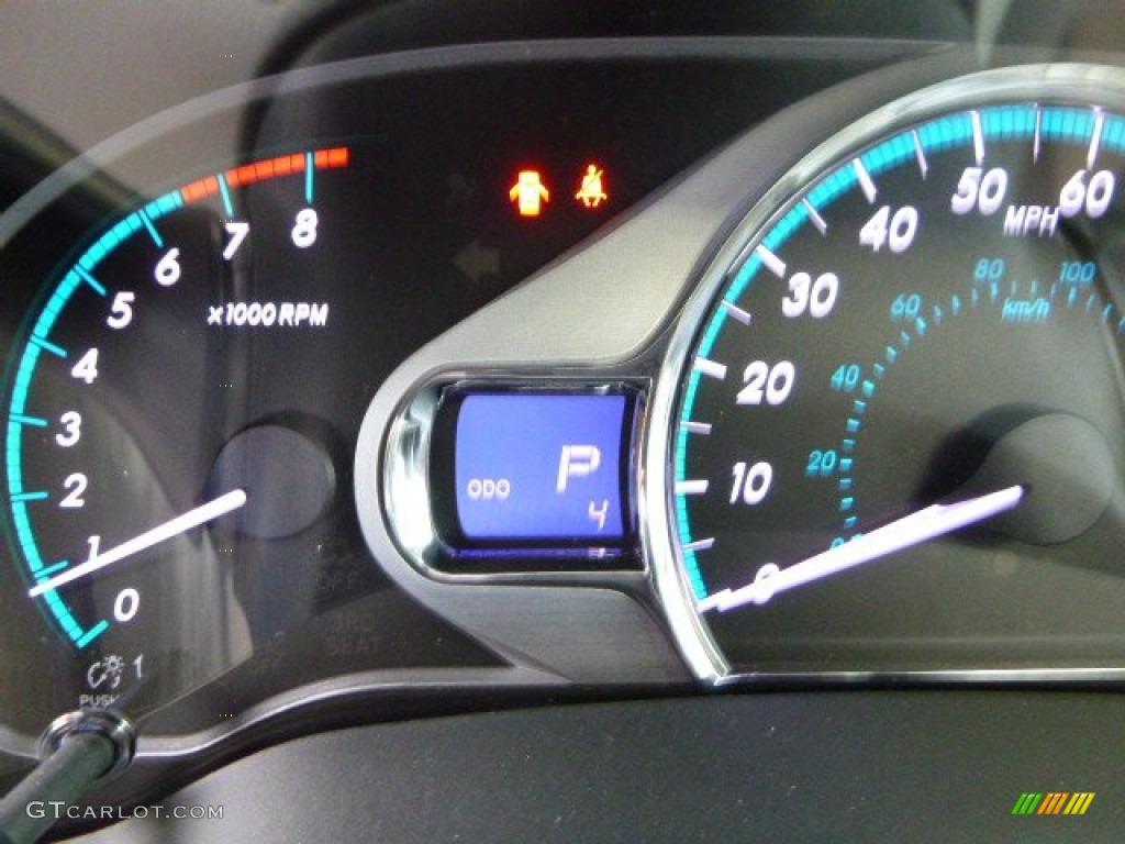 2014 Sienna XLE - Silver Sky Metallic / Light Gray photo #19