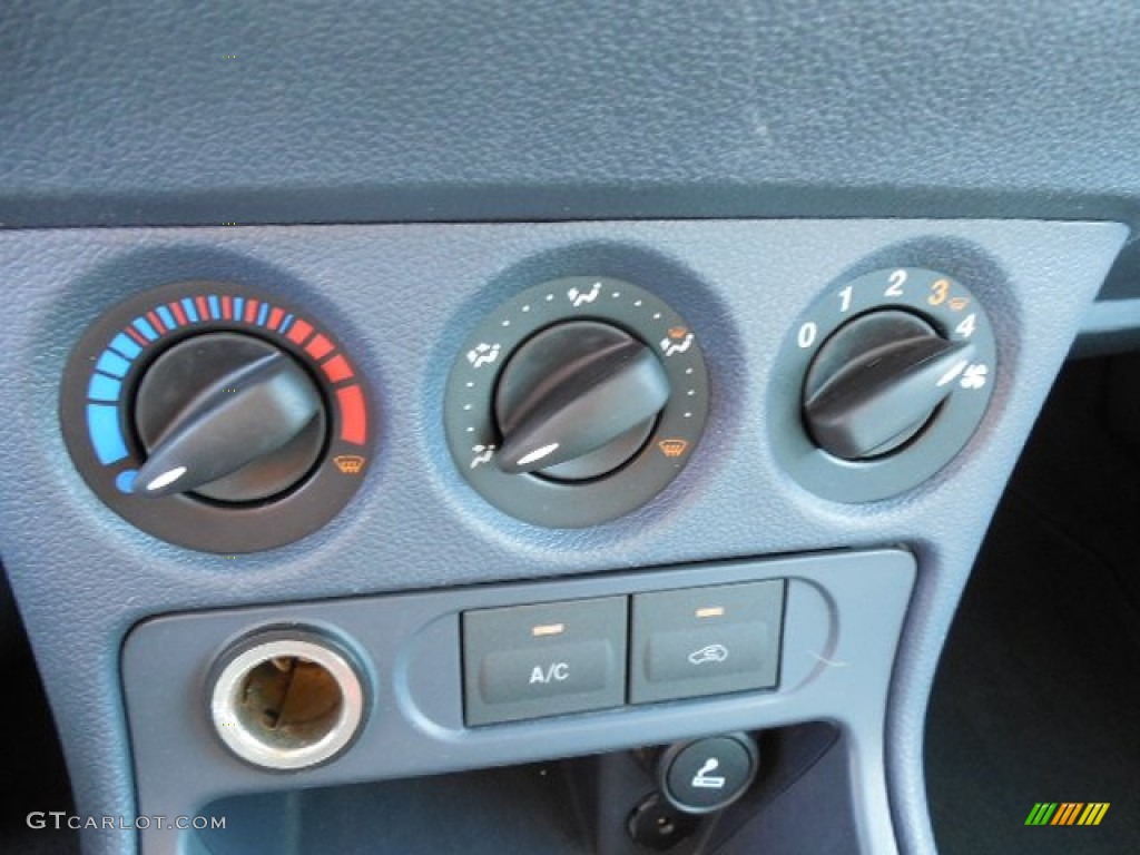 2011 Ford Transit Connect XLT Premium Passenger Wagon Controls Photos