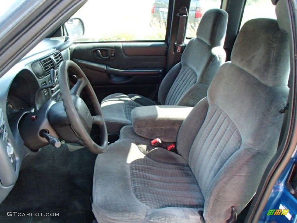 2000 S10 LS Extended Cab - Space Blue Metallic / Graphite photo #10