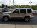 2010 Light Sandstone Pearl Jeep Liberty Sport 4x4  photo #5