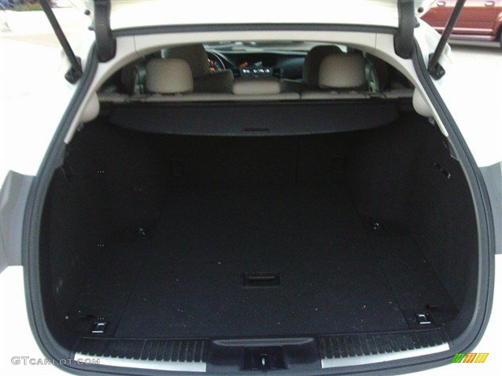 2011 TSX Sport Wagon - Premium White Pearl / Taupe photo #7