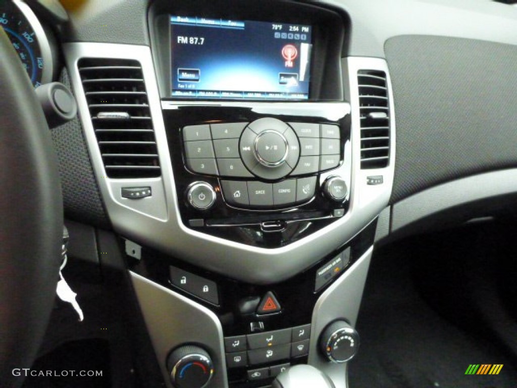 2014 Cruze LT - Crystal Red Tintcoat / Jet Black photo #19