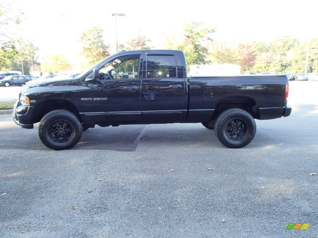 2004 Ram 2500 SLT Quad Cab 4x4 - Black / Dark Slate Gray photo #6