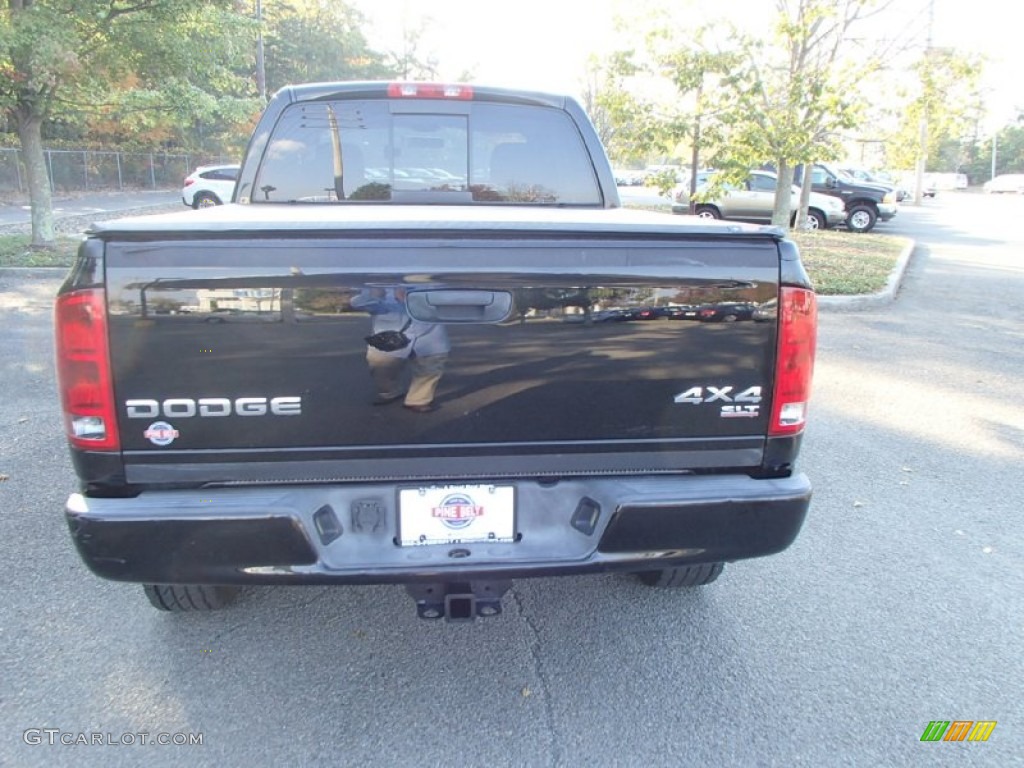 2004 Ram 2500 SLT Quad Cab 4x4 - Black / Dark Slate Gray photo #8