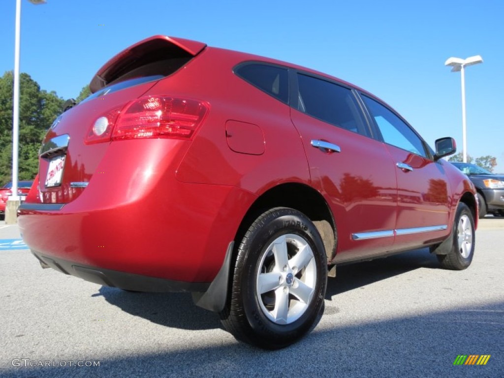 2013 Rogue S - Cayenne Red / Black photo #5