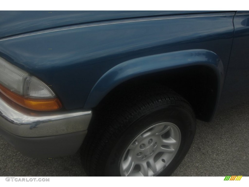 2003 Dakota SLT Quad Cab 4x4 - Atlantic Blue Pearlcoat / Dark Slate Gray photo #11
