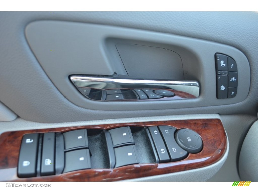 2010 Avalanche LT - Victory Red / Dark Titanium/Light Titanium photo #27