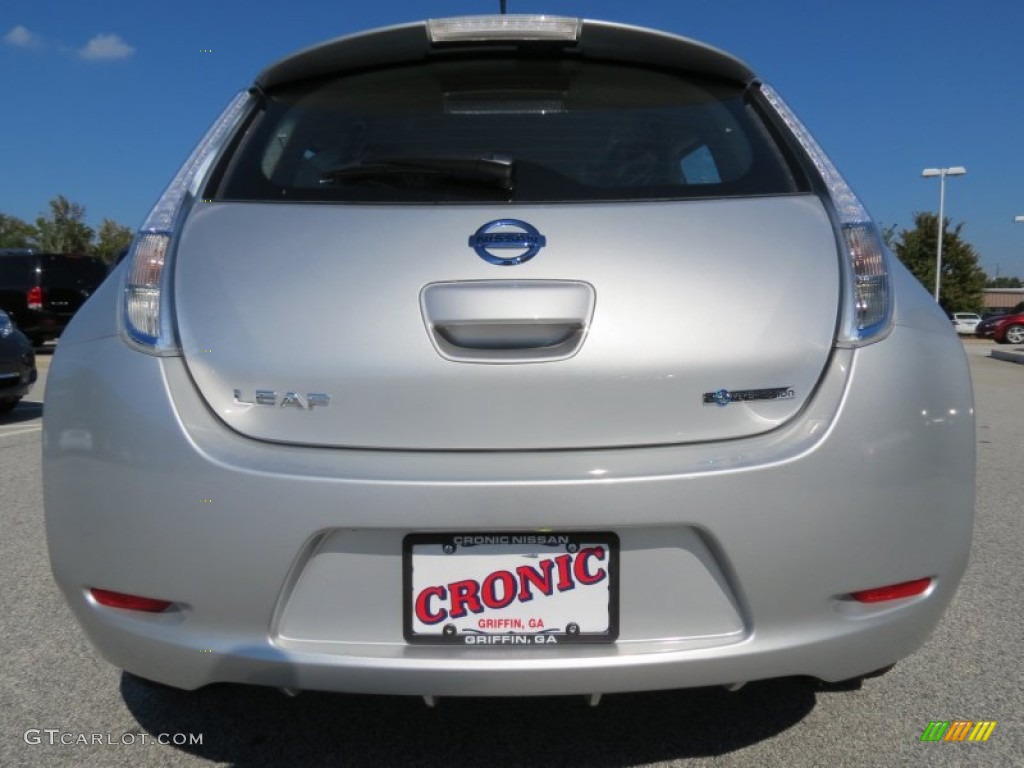 2013 LEAF SV - Brilliant Silver / Black photo #4