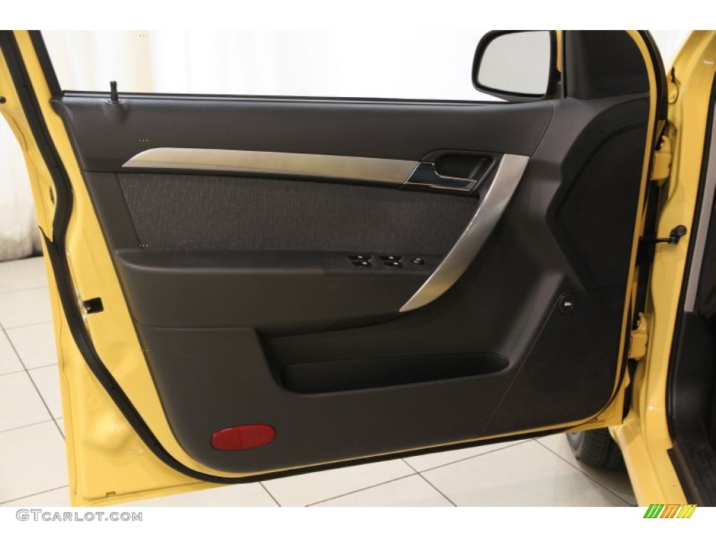 2009 Aveo LT Sedan - Summer Yellow / Charcoal photo #4