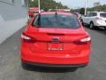 Race Red - Focus SEL Sedan Photo No. 7