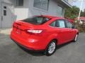 Race Red - Focus SEL Sedan Photo No. 8