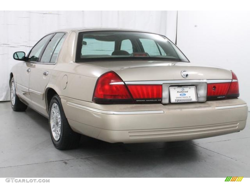 1999 Grand Marquis GS - Harvest Gold Metallic / Medium Parchment photo #9