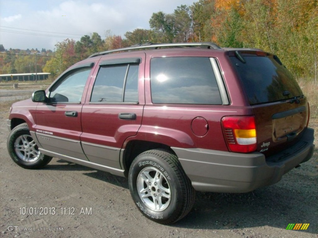2003 Grand Cherokee Laredo 4x4 - Dark Garnet Red Pearl / Taupe photo #5
