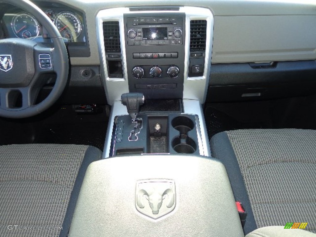 2012 Ram 1500 Big Horn Quad Cab - Bright Silver Metallic / Dark Slate Gray/Medium Graystone photo #2