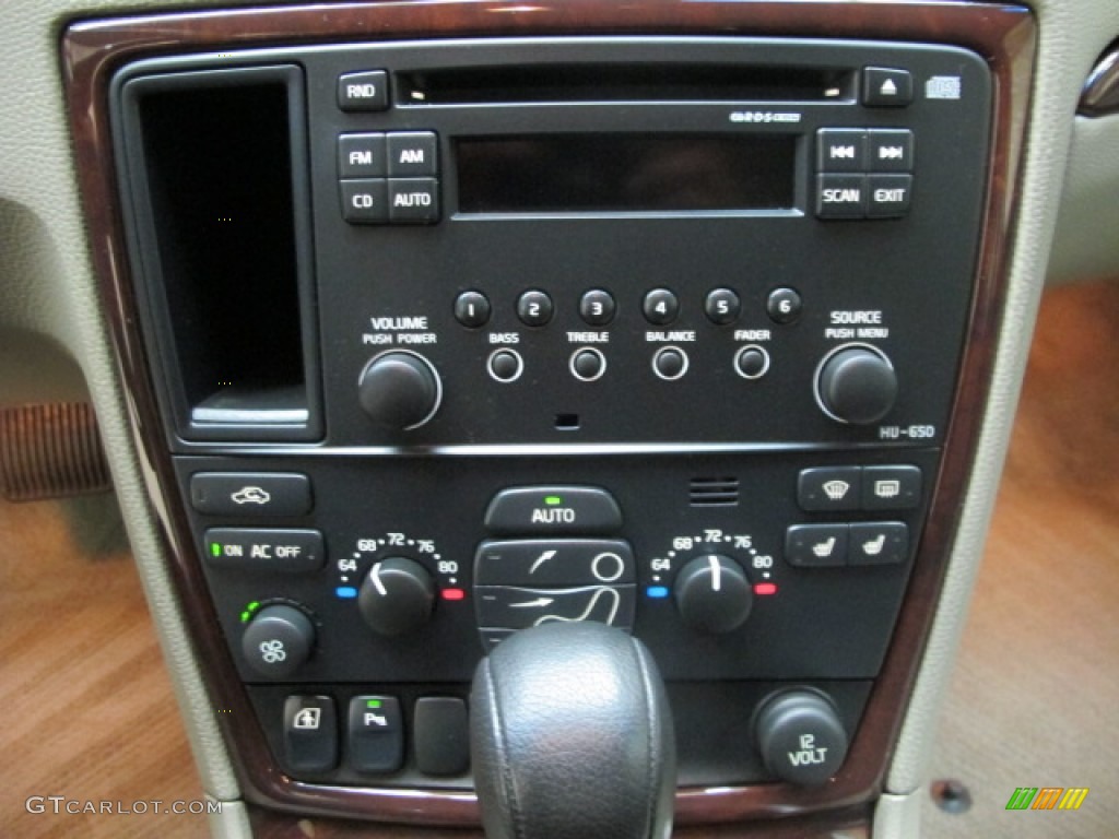 2007 XC70 AWD Cross Country - Ruby Red Metallic / Taupe photo #26