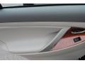 Black - Camry XLE Photo No. 14
