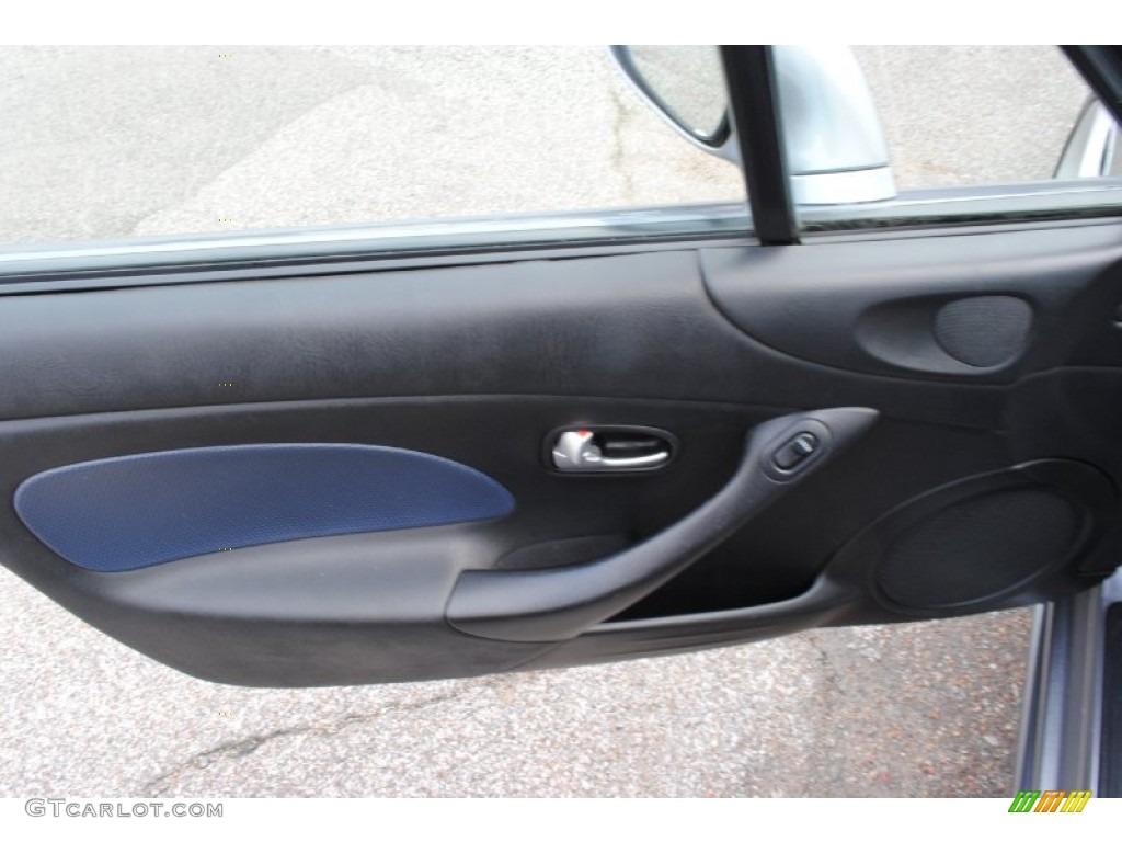 2003 Mazda MX-5 Miata Shinsen Roadster Door Panel Photos