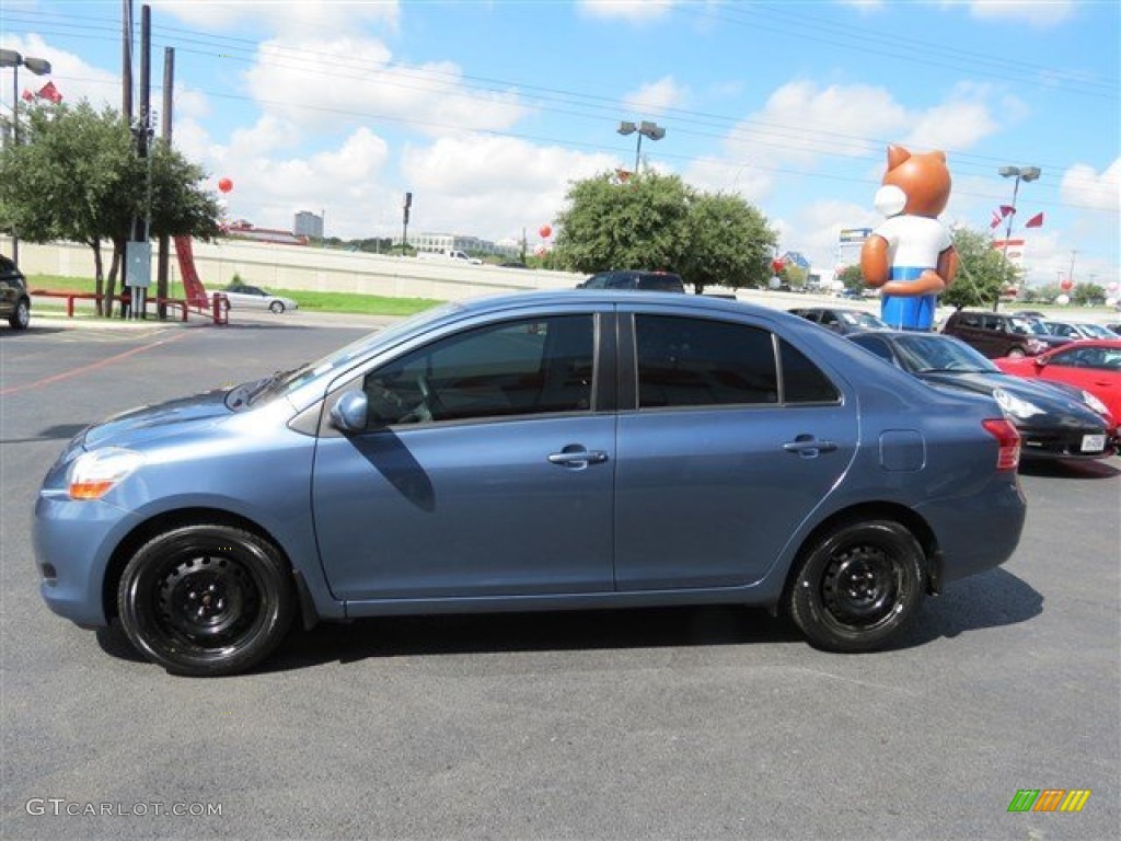 2009 Yaris S Sedan - Pacific Blue Metallic / Dark Charcoal photo #4