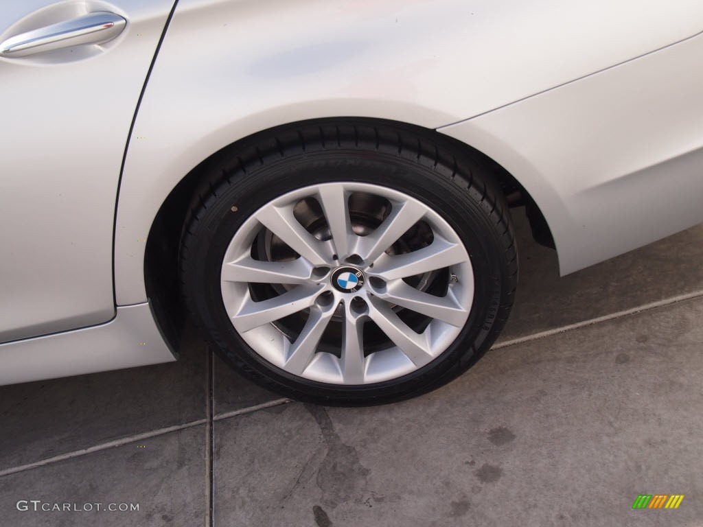 2011 BMW 5 Series 528i Sedan Wheel Photos