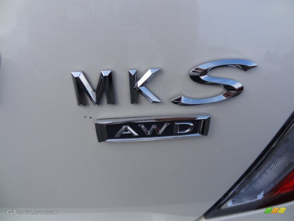 2009 MKS AWD Sedan - White Suede / Charcoal Black photo #5