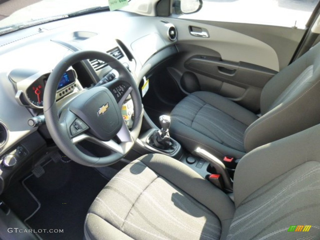 Jet Black/Dark Titanium Interior 2014 Chevrolet Sonic LT Hatchback Photo #86514058